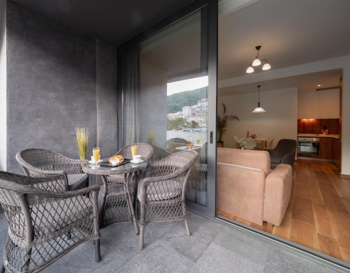 Apartments Garden Azure Budva Ngoại thất bức ảnh