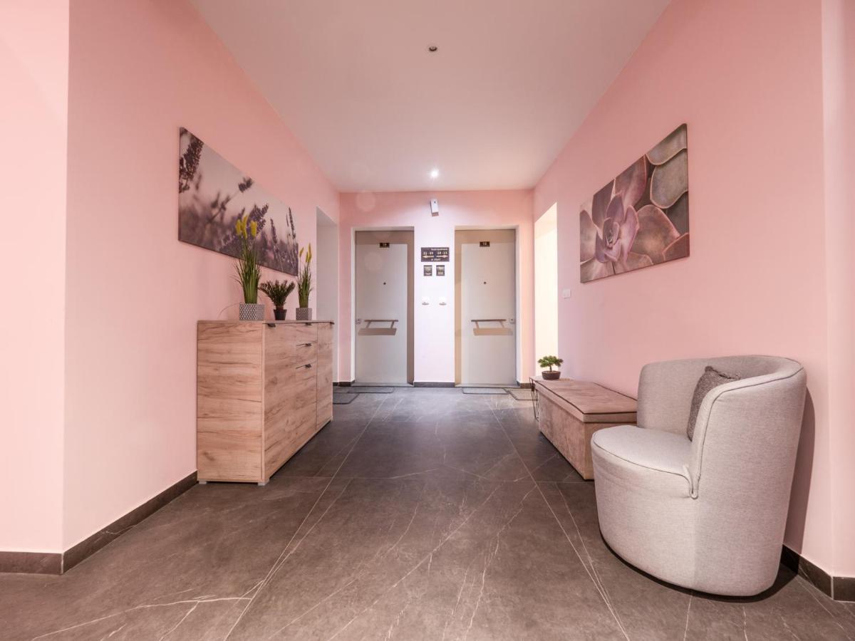 Apartments Garden Azure Budva Ngoại thất bức ảnh