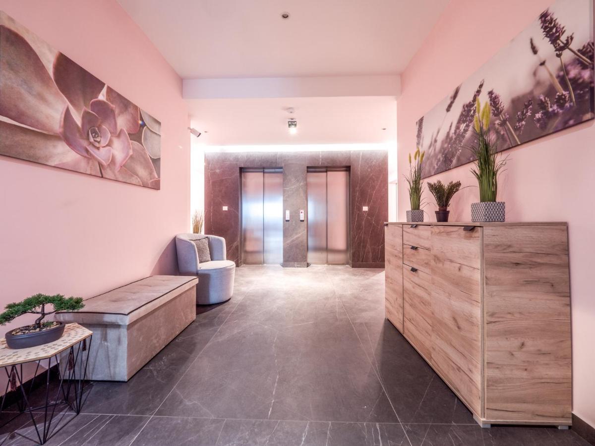 Apartments Garden Azure Budva Ngoại thất bức ảnh