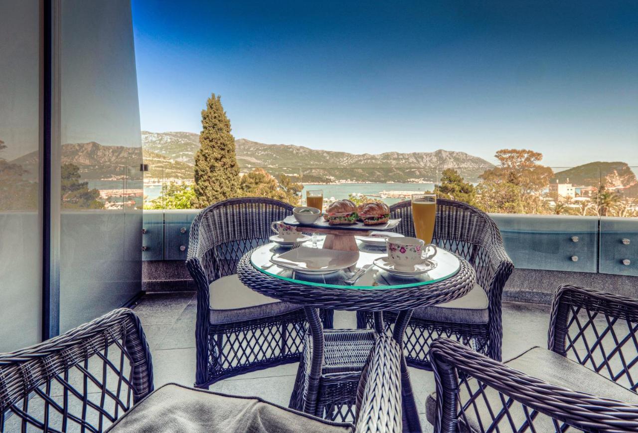 Apartments Garden Azure Budva Ngoại thất bức ảnh