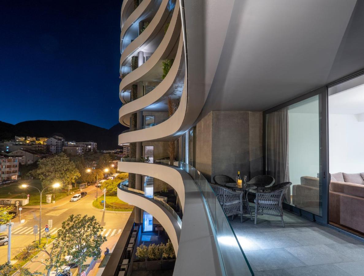 Apartments Garden Azure Budva Ngoại thất bức ảnh