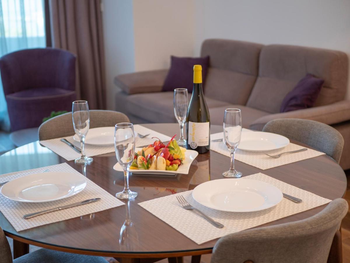 Apartments Garden Azure Budva Ngoại thất bức ảnh